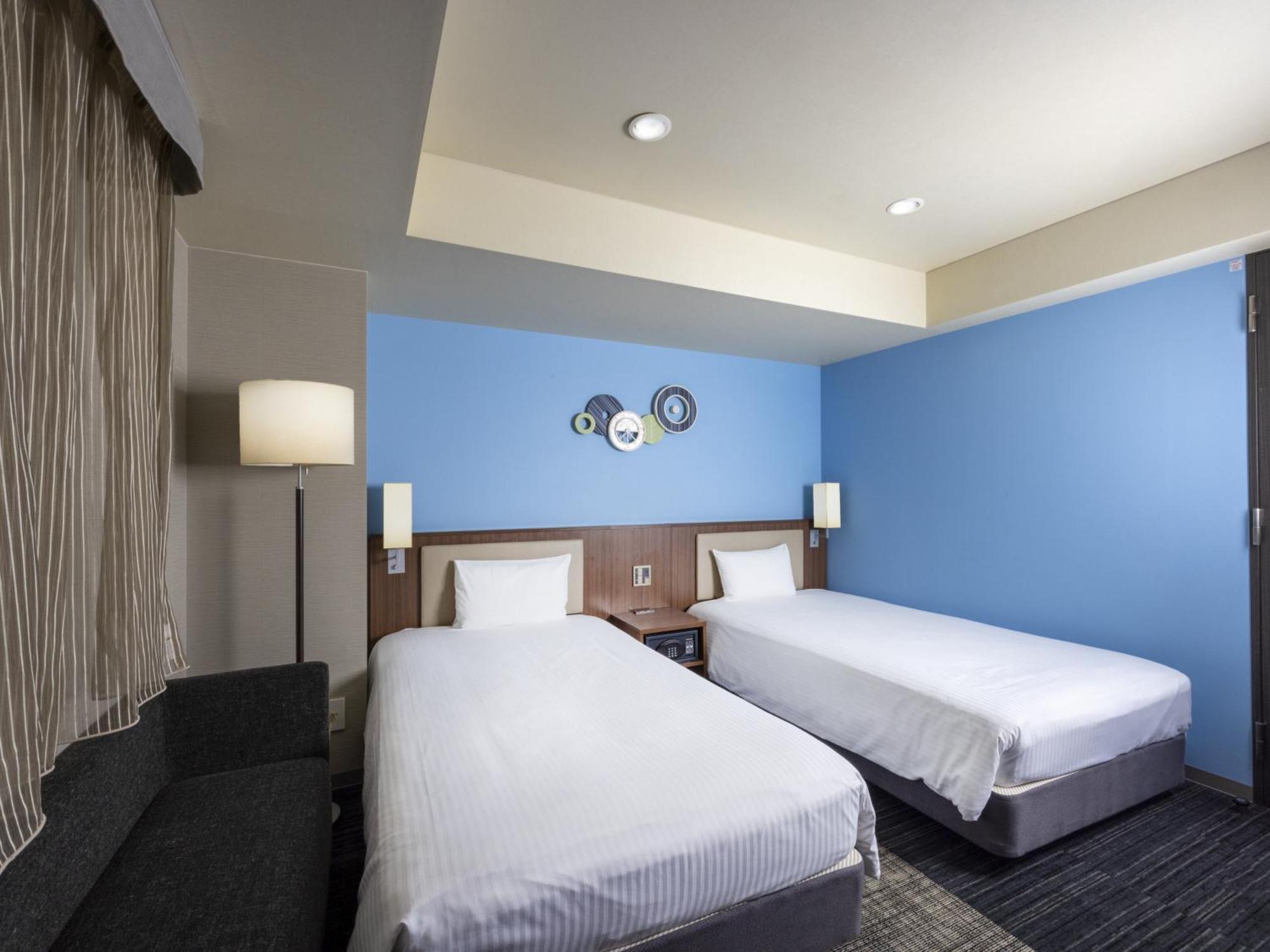 Отель Ibis Styles Kyoto Shijo Экстерьер фото